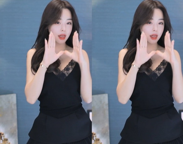 久久久久亚洲AV成人网_XXK7.3.112-第1张图片